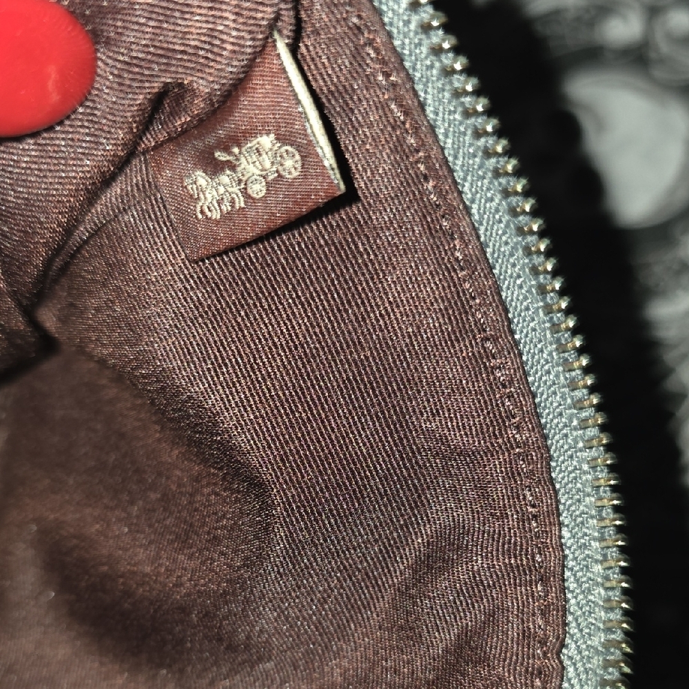 Coach Dark Gray Wristlet with Cream Crab Design - Picture 4 of 4